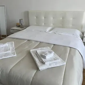 Cavour16 Rent Bedrooms Genova