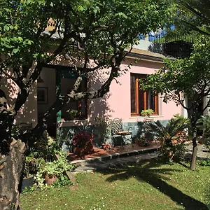 Apartment Casa Tra Il E Il Blu, Genua
